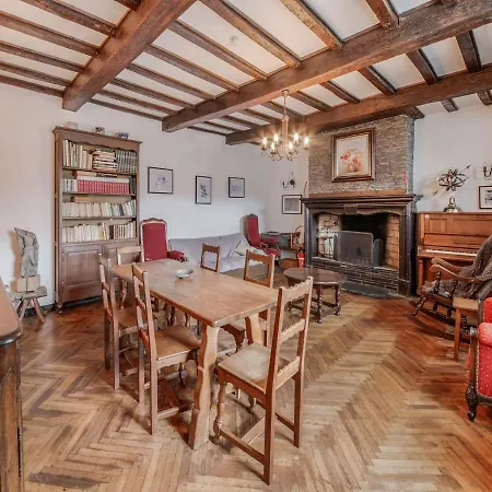 Nyaraló Heritage Holiday Home In Gouvy With Fenced Garden