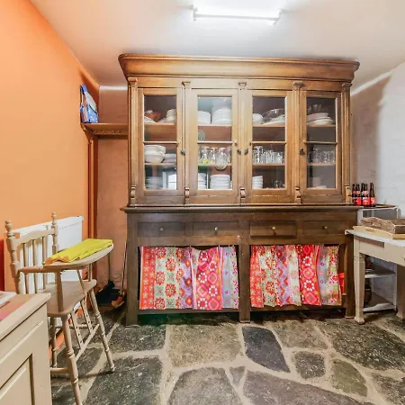 Heritage Holiday Home In Gouvy With Fenced Garden *
